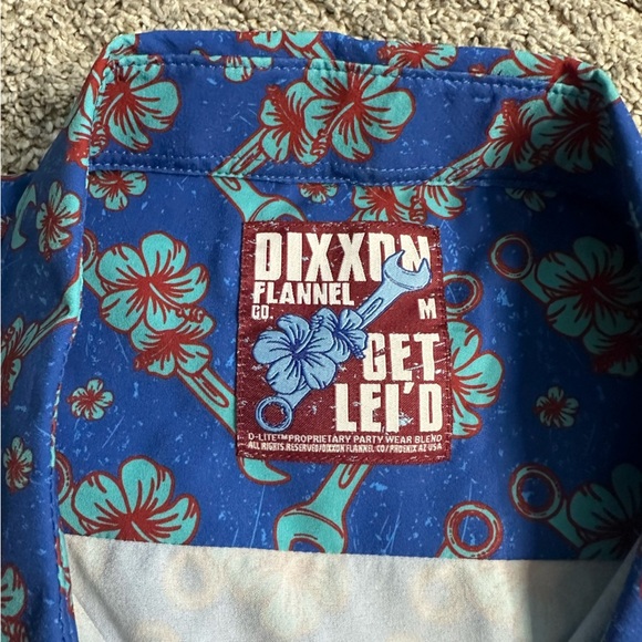 Dixxon GET LEI'D PARTY SHIRT Medium women’s Hawaii  button down blue floral - Picture 4 of 8